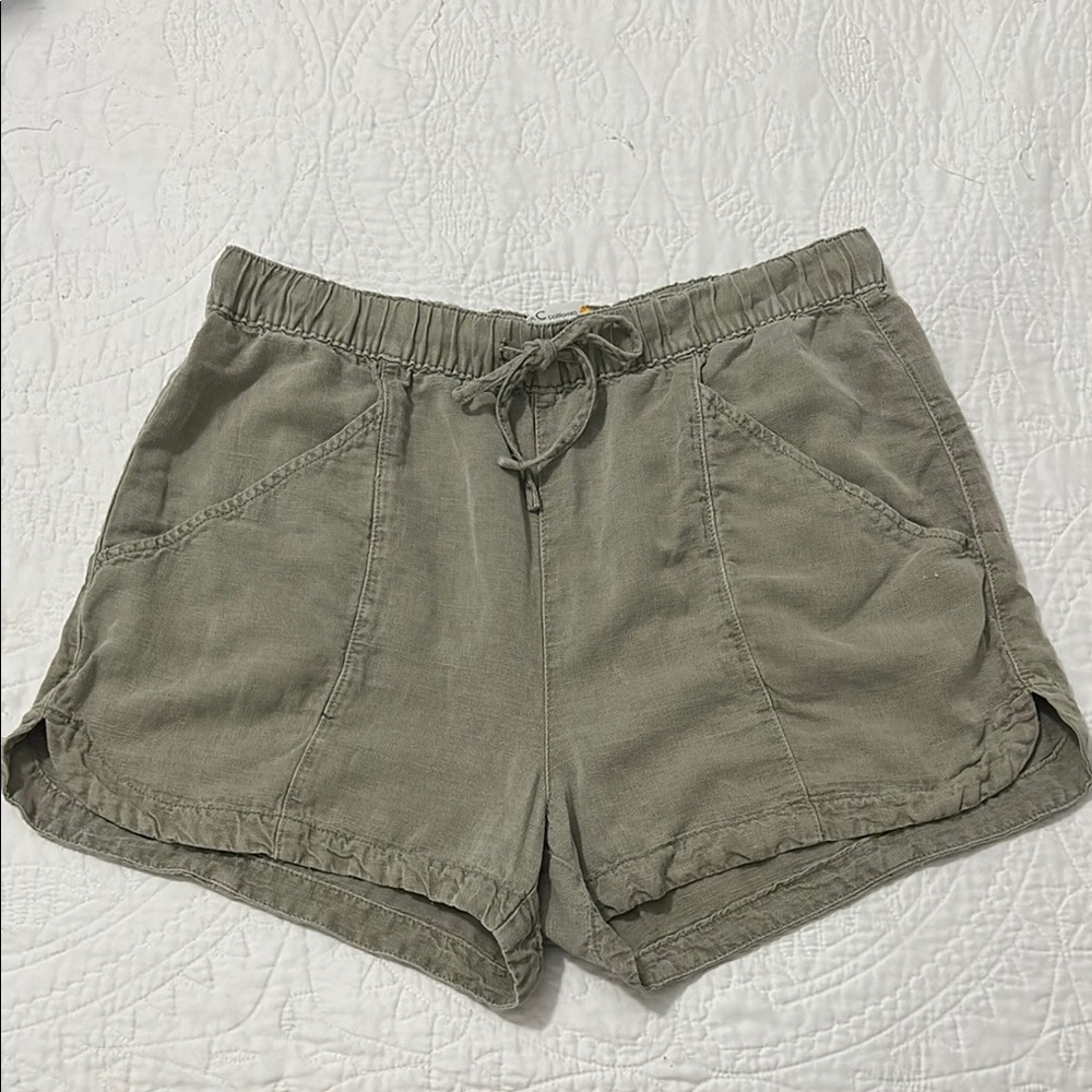 C&C California Green linen blend Shorts with Elastic Waistband size large